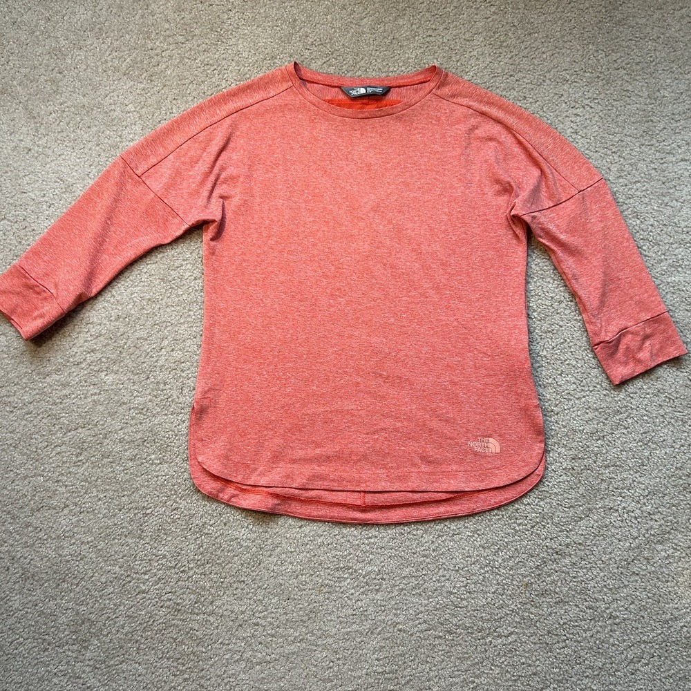 North Face women's coral athletic lightweight top mesh back panel 3/4 sleeve S
